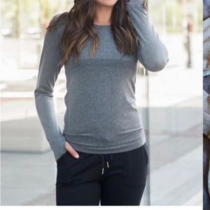 Zyia - NWT Black Heather Performance Long Sleeve T (S)